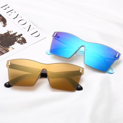 China Fashion Sunglasses 2020 Custom Fashionable Polarized Rimless Shades Vintage Square Eyewear Sun Glasses For Women for sale