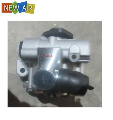 China Aluminuin Power Steering Pump For W210 S210 W211 W203 S203 CL203 C209 W163 0024668801 0044661201 0024669301 for sale