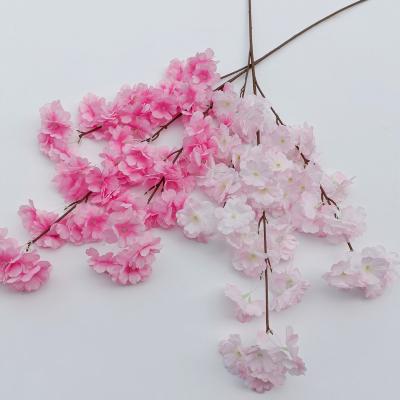 China Large Artificial Flower Arrangements Silk Cherry Blossom Branches Flowers Stems for Home Wedding Decoration for sale