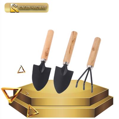 China Garden Accessories Garden Tools Flower Shovel Handle Garden Shovel Flower Shovel Three-Piece Wooden Set for sale