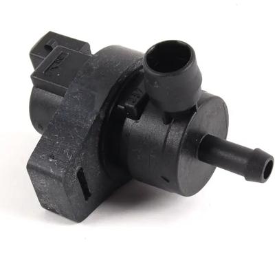 China Auto Parts For BMW E46 E39 E38 E53 E85 (E36) Fuel Tank Vent Breather Valve 13901433603 Coupe Z3 for sale