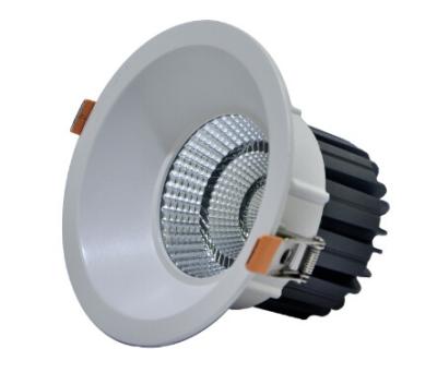 China O lúmen alto 20W conduziu o teto Downlights 2000lm para a loja/hotel comerciais à venda