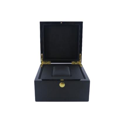 China 2021 New MDF Gift Box Elegant Men's Watch Display Box Luxury Wooden Watch Packaging Box A Suitable To Give Away for sale