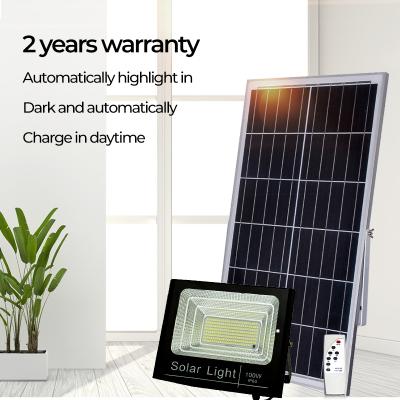 China LANDSCAPE 100wat solar wall light lampu solar led flood light solar garden light for sale