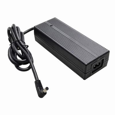 China Suitable safe Fuyuang 3 years warranty with EU/US/AUS plug AC to DC 12v 14.6v8a lifepo4 battery charger for sale