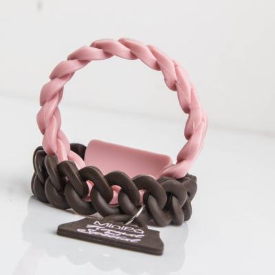 China Wholesale Silicone Twist Shape Silicone Wristband Wristband for sale