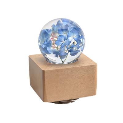 China China Led Night Light Speaker With Real Preserved Flower Inside Crystal Acrylic Ball For Valentine's Day Gift for sale