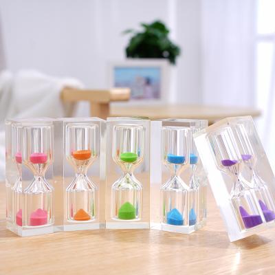 China Bulk Products Price Resin Craft Contemporary Craft Cooking Timer Color Sand Timer Kids Play Hourglass Cooking Timer Hourglass Acrylic for sale