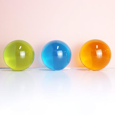 China Worldwide Customizable Bubble Colored 30mm Acrylic Ball Decorative Bubble Ball Resin Toys Ball for sale