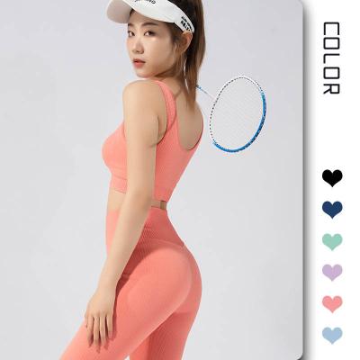 China Breathable Custom Yoga Sets Women Gather Moisture-Wicking Yoga Set 2022 MO 2 Piece Rims for sale