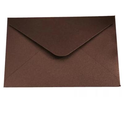 China Luxury Paper Pearl Shine Envelope C4 C5 C6 Personalized Logo Package Paper Envelope Glossy Brown Envelope for sale