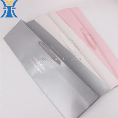 China alibaba recyclable porcelain new arrived romantic valentine's day flower paper bag for sale