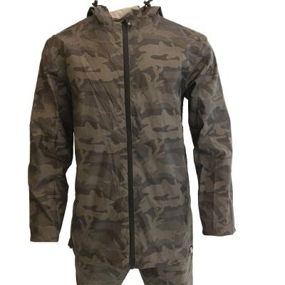 China Bachelor's Waterproof Clothing Durable Polyester Fabric PU Coating Woodland Camouflage Military Rain Suit for sale