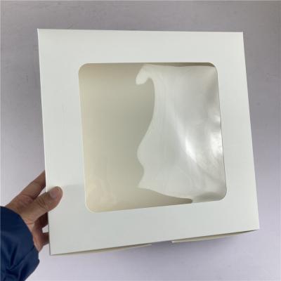 China Recycled Packaging Materials Cardboard Paper Box White Style Pizza-box With Clear Window for sale