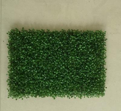 China CLASSIC Artificial Grass Wall Outdoor And Indoor Decorative Using Hand Make Green Garden Fencing Artificial Vertical Garden for sale