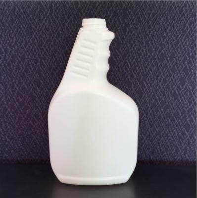 China Packaging 750ml 24oz Liquid HDPE Plastic Garden And Spray Home Cleaning Bottle for sale