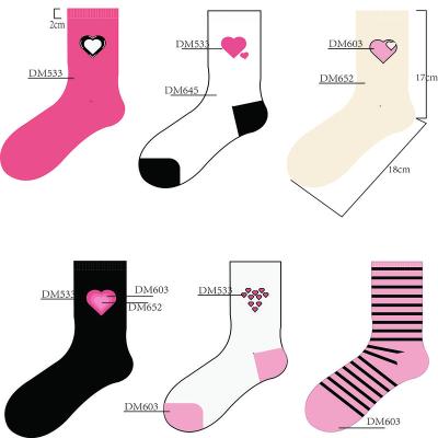 China 2022 new design company moq wholesale free sample long stockings QUICK DRY sock women and men winter socks QUICK DRY for sale