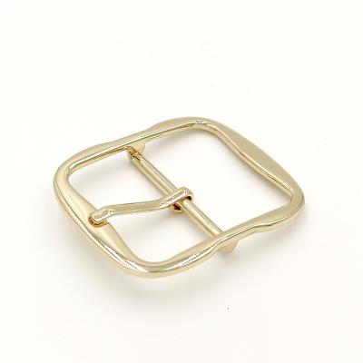 China High Quality Promotion Women Pin Buckle Carved Wholesale Adjustable Belt Buckle Lady's Bag Nickel Free Buckle for sale