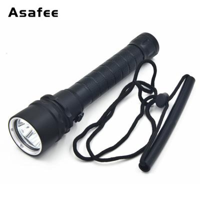 China Professional Scuba Diving xml2 1000lumen Light Stepless Dimming Dive Flashlight Diving Led Underwater Emergency Lamp for sale