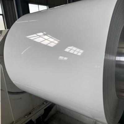 Cina AA3015 H24 0,5 mm Spessore 1000 mm Larghezza Bobina di alluminio rivestita di colore per decorazioni edilizie in vendita