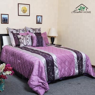 China New Arrival Nondisposable Luxury Comforter Bridal Bedding Set With Pleating Embroidery Wedding Bed Skirt Set Next Home Bedding for sale