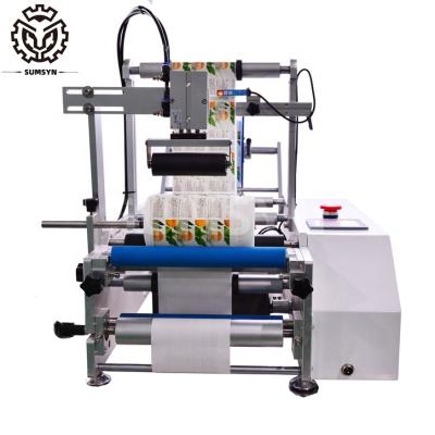 中国 Desktop Semi automatic round bottle labeling machine for Jars Cans Paper Tube Wine Glass Cup PET product Sticker labeling 販売のため