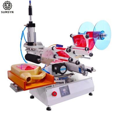 China Semi automatic flat labeling machine square bottle etiquetadora plane label applicator for Gallon bottle for sale