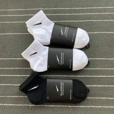 China Sports Cotton Athletic Stockings Slim Breathable Male Cotton Bottoms 1 Pack= 3 Pairs for sale