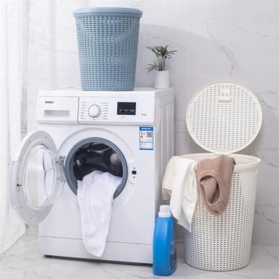 China Modern Wholesale Home Storage Hamper Round Type Large Capacity Plastic Laundry Hamper With Lid for sale