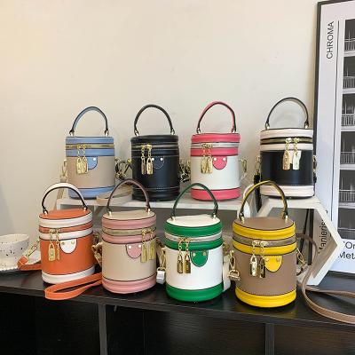 China 2022 Fashion Bag Supplier Drop Shipping New Vegan Leather Bucket Bags Handbags For Women Purses And Handbags Womens Luxury Tote Bags for sale