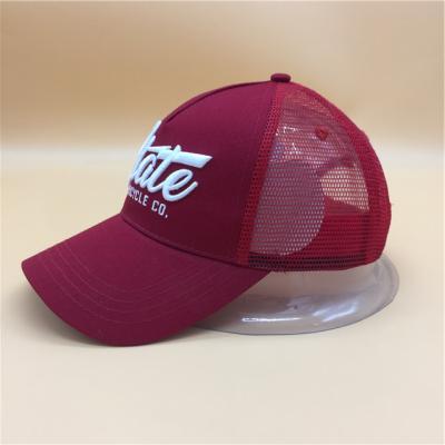 China 2022 New COMMON Mesh Fabric 6 Panel Embroidery Trucker Sports Hat Caps For Factory Custom for sale