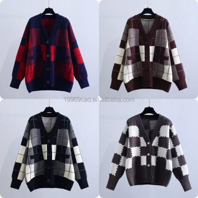 China Anti-wrinkle 2022 autumn and winter new knitted cardigan fancy V-Neck Sweater Jacket Women's sweater factory wholesale for sale