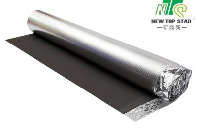 Chine longueur de 16.9m EVA Foam Underlayment Black/Underlayment argenté de plancher de la vapeur 3-In-1 à vendre