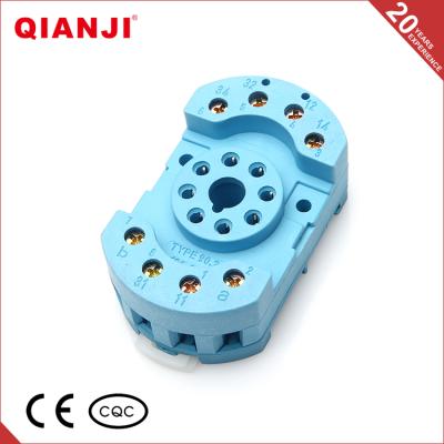 China QIANJI Alibaba China Sealed Supplier 90.22 8 Pin MK2P Miniature Relay Socket for sale