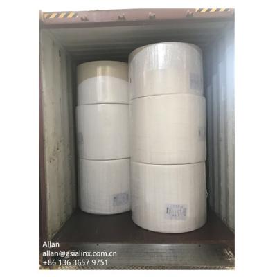 China Jumbo White Paper Towel Rolls To Convert Raw Paper Towel for sale