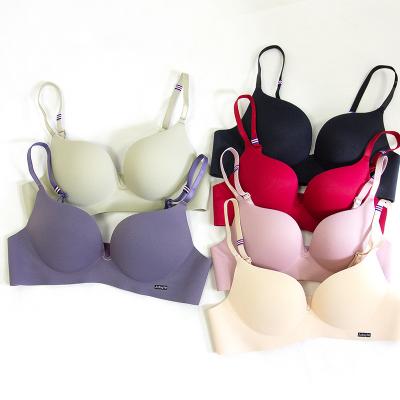 China Wireless Bra Pump Girl 36C Adult Women Sexy Plunge Ladies Padded Lift Up Bra for sale