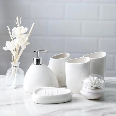 China Sustainable 5-Piece / 7-Piece Ceramic White Bathroom Accessory Set for sale