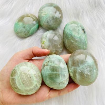 China Wholesale Natural Healing Gemstone Crystal Palm Green Opal Palmstone from DONGHAI for Decoration for sale