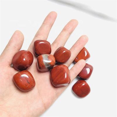 China China Natural Crystals Wholesale Bulk Crystal Crafts Red Jade Tumbled Red Jade Cube Stone for sale