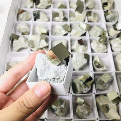 China Natural Healing Pyrite Crystal Rough Stone Pyrite Cube Mineral Cheap Price Crystals From China for sale