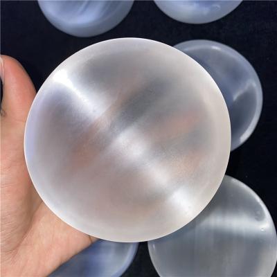 China DONGHAI Wholesale Natural Healing Crystal Polished White Selenite Bowl Round Shape For Sale for sale