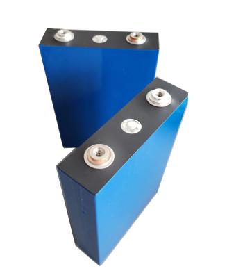 Китай клетки LFP 3.2V 65AH 3C Lifepo4 призменные для электротранспортов продается