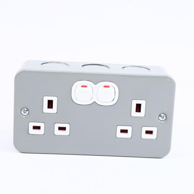 China Industrial 13A double   Electric Metal Clad Switch Socket Box for sale