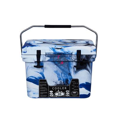 China Reliable Rotomolded Plastic Waterproof Safety Box Cooler Cooler for sale