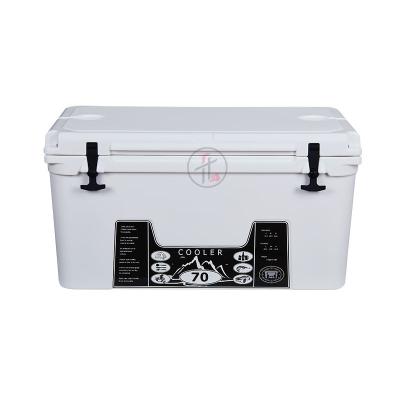 China Waterproof sports and entertainment roto cast cooler box for sale