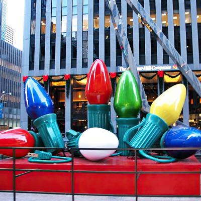 China City Center Plaza High Quality Commercial  Street Large Outdoor Resin Christmas Decorations Fiberglass Led Bulb Large Street Holiday decor  Light for sale