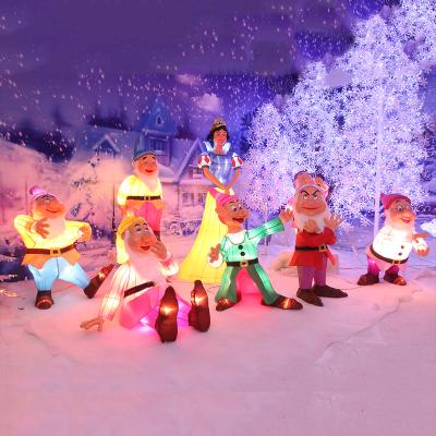 China Fashionable Outdoor Christmas Decorations Indoor Home Led Decorative Light Snow White and 7 Dwarfs 3D Sculpture Motifs for sale