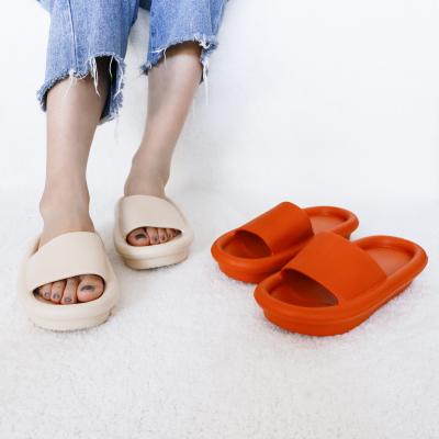 China Fashion Trend 2021 New Summer Hovercraft Candy Color Thick Soled EVA Private Label Slippers for sale