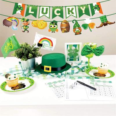 China Party Decoration St. Patrick's Day Party Set Patty Clover Banner Garland Balloon Decorative Supplies for sale