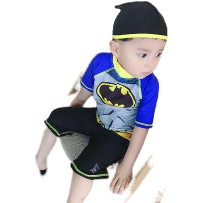 China Breathable Rashguard Kids Boys UPF 50+ Swimsuit Set Swim Shirt And Trunks for sale